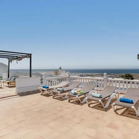 Casa Aurora Private With Heated Pool 펜션 Güime