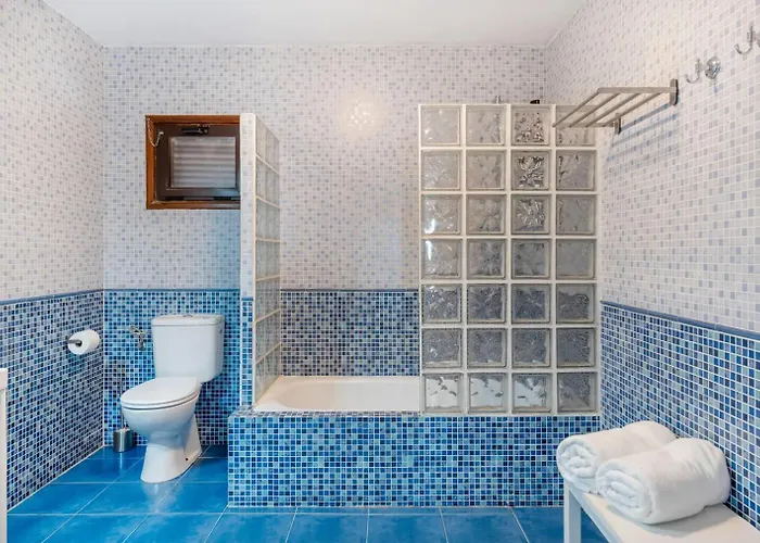 Casa Aurora Private With Heated Pool * Güime