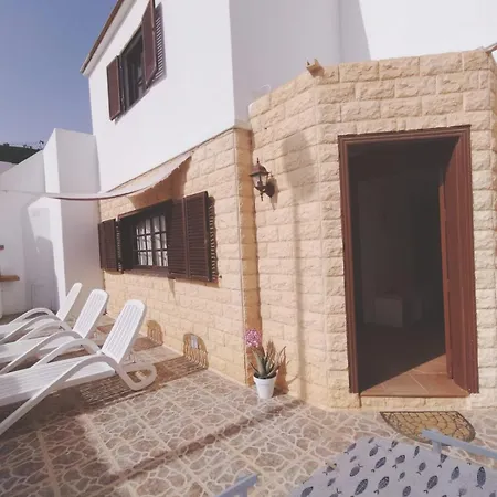Casa Aurora Holiday home *