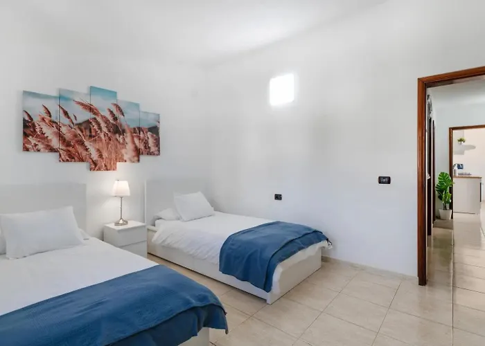 Casa Aurora Private With Heated Pool Guime